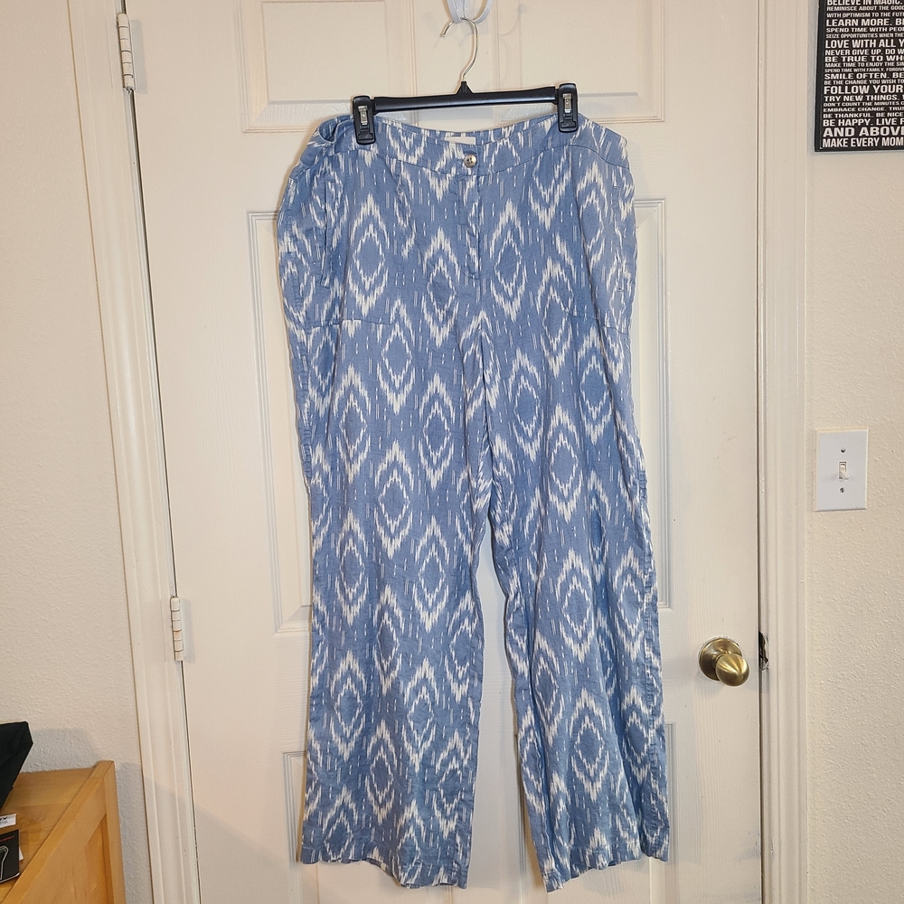 Chico's Blue & White Ikat Wide Leg Pants
